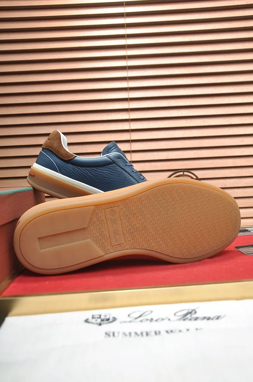 Men's men's shoes 💰540💶【𝐥𝐨𝐫𝐨 𝐏𝐢𝐚𝐧𝐚】lp classic loafers, an Italian treasure brand, the only brand that can match Hermès! Only after wearing it do we realize that we cannot let down our feet. The upper is imported cashmere, the lining of water-dyed cowhide ➕ the cowhide feet, the official original glass rubber outsole, and the pendant. Exclusive original packaging (tag ➕ brand paper ➕ outer box ➕ hand bag) code number: 38-45